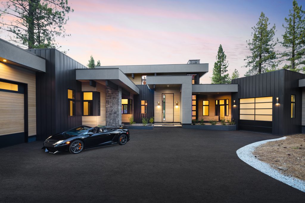 Luxury Mountain Home in Truckee’s Gray’s Crossing
