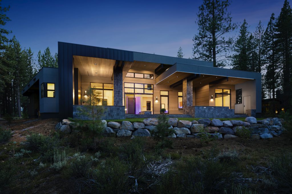 Luxury Mountain Home in Truckee’s Gray’s Crossing