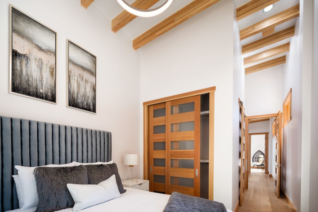 Manchik_TRKE_HM-2476-RT